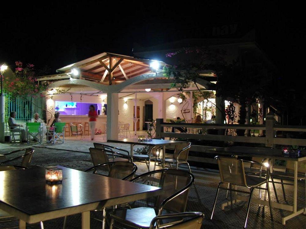 Kavos Bay Seafront Hotel Agia Marina  Exteriér fotografie