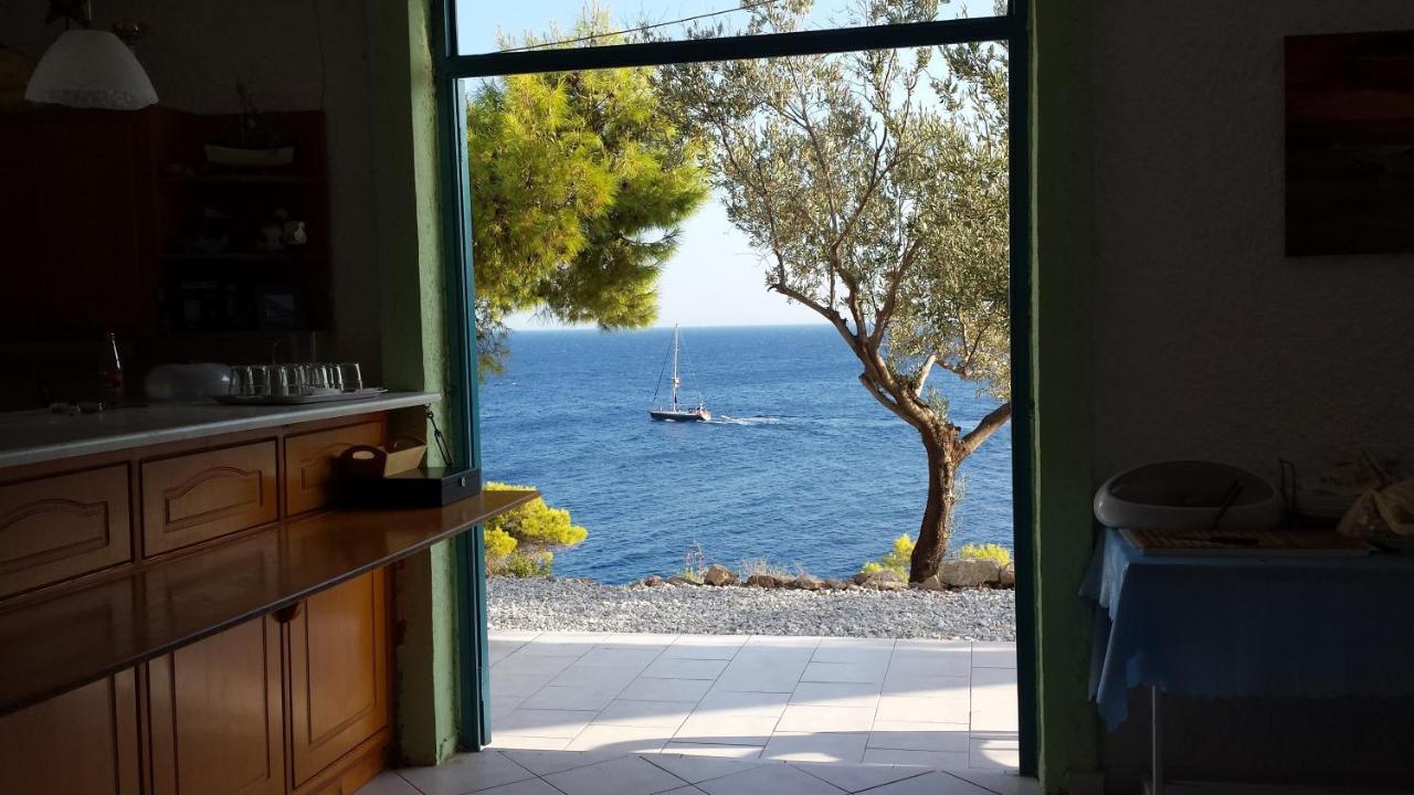 Kavos Bay Seafront Hotel Agia Marina  Exteriér fotografie